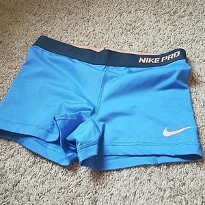 Nike Pro compression short